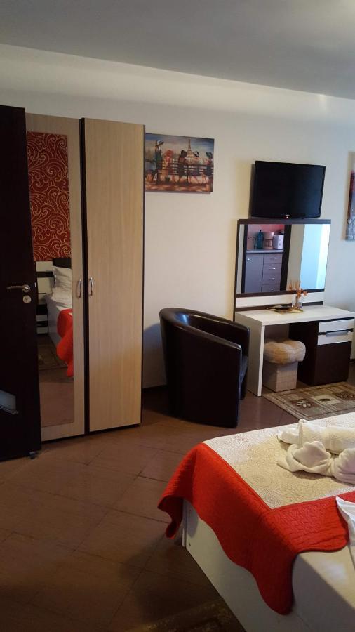Garsoniera Ioana Leilighet Bucureşti Eksteriør bilde